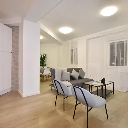 Διαμέρισμα Bajo Alfonso X