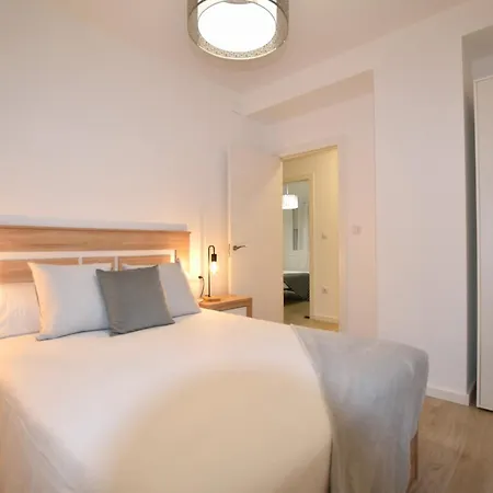 Bajo Alfonso X Βίγκο